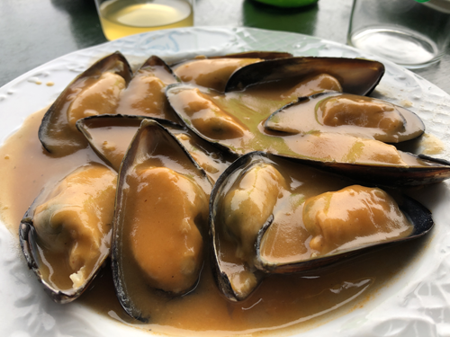 Mejillones en Salsa